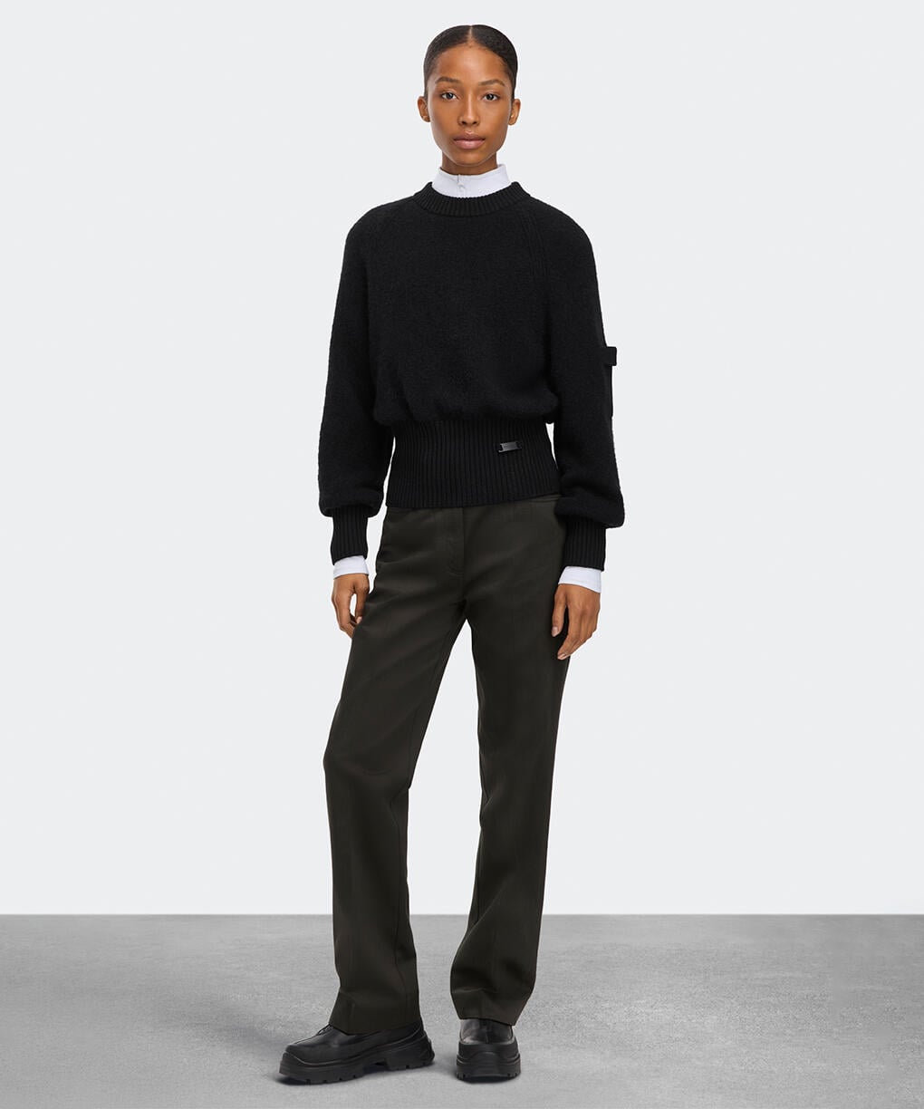 FW25新作】ソーブル アルパカ クルーネック セーター(9205W)｜カナダ