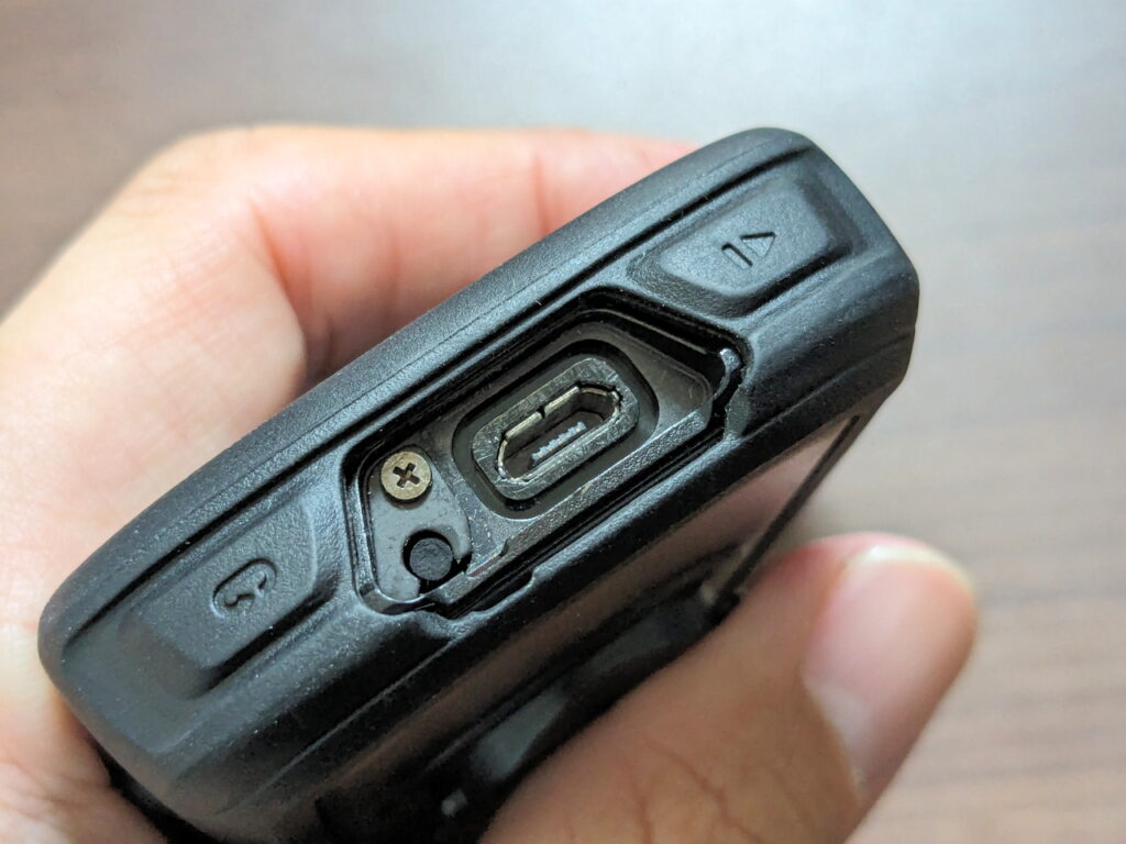 Garmin EDGE 530の端子カバーを交換した話 - 東京～大阪キャノンボール研究