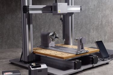 高精度な彫刻が可能に！3DプリンターSnapmaker2.0専用ロータリー