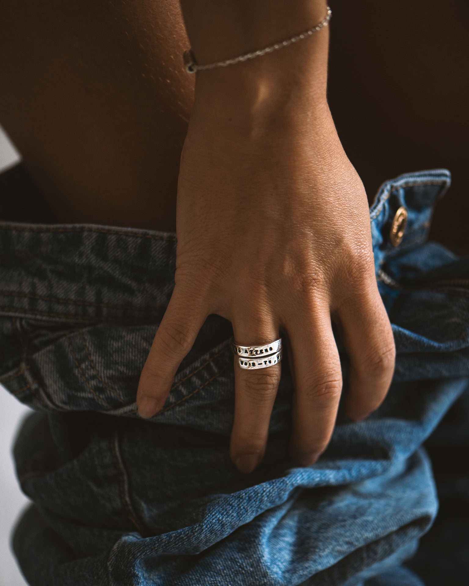 SERGE THORAVAL セルジュ・トラヴァル Bonheur 幸せの手錠 リング – CALIDA