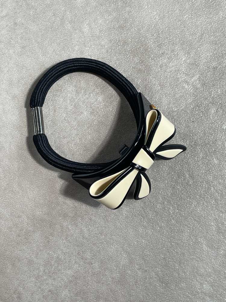 ALEXANDRE DE PARIS アレクサンドル ドゥ パリ LISERAI ポニー