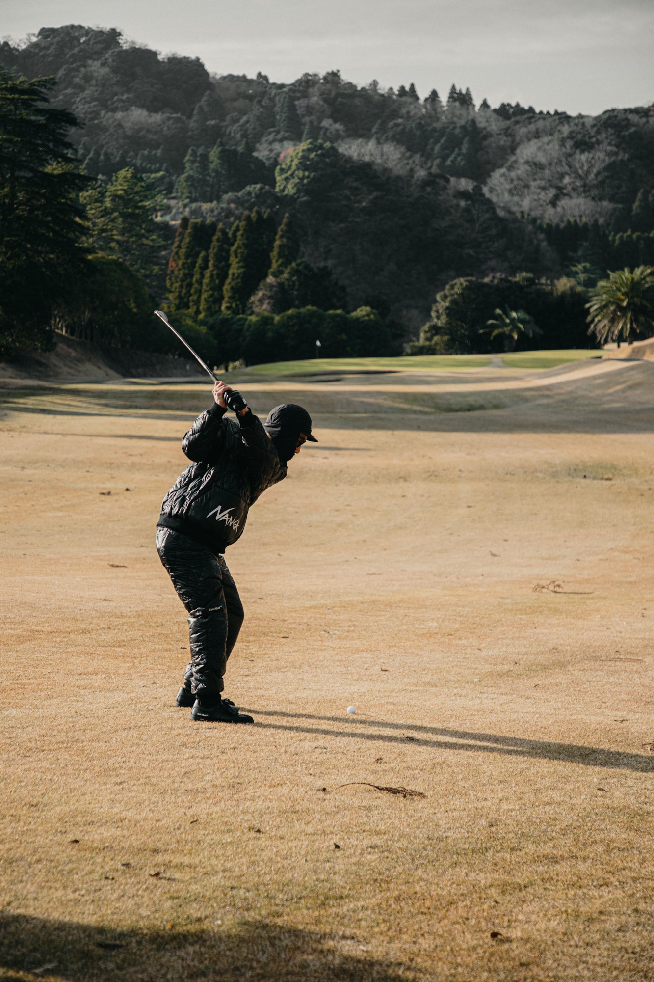 NANGA® × Cph/Golf™ #QLT DOWN TRACK PANTS - BLACK - – Cph/Golf™︎