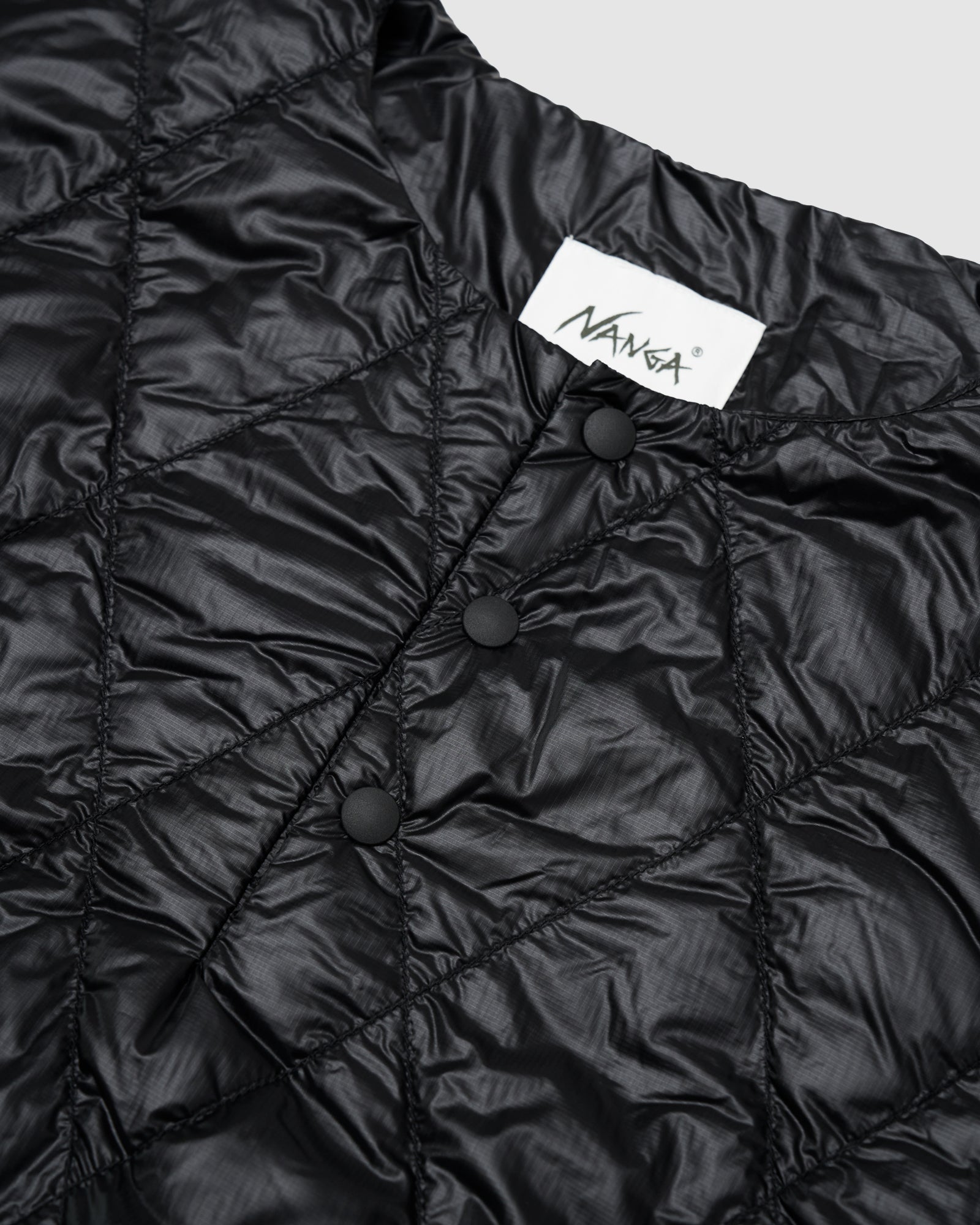 NANGA® × Cph/Golf™ #QLT DOWN P/O JACKET - BLACK - – Cph/Golf™︎
