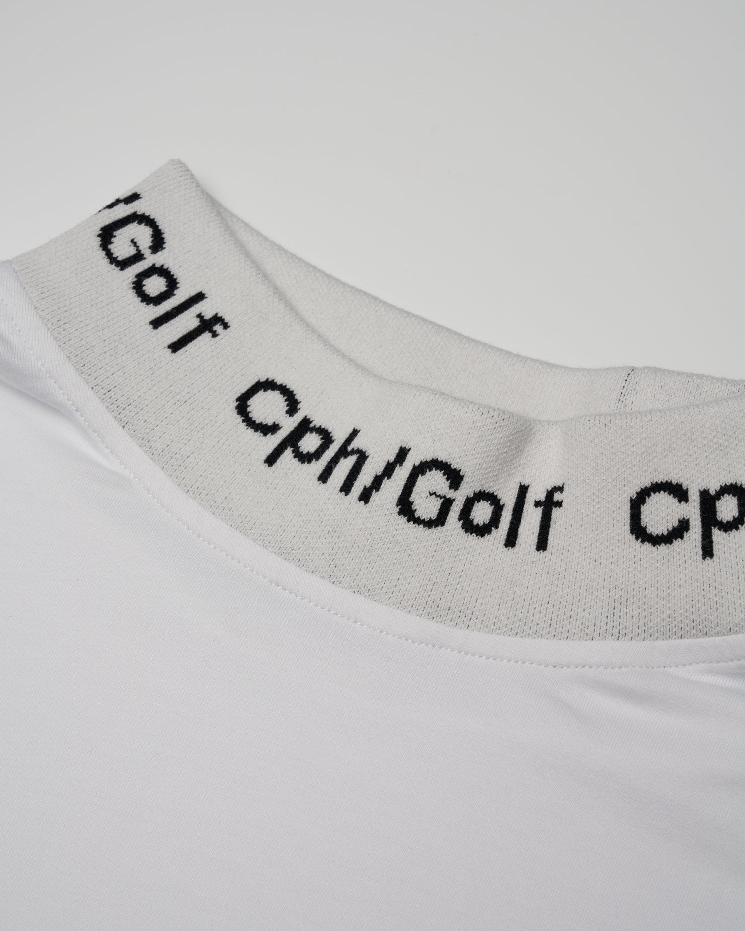 Cph/Golf™️ #JACQUARD LOGO MOCK NECK TEE - WHITE - – Cph/Golf™︎