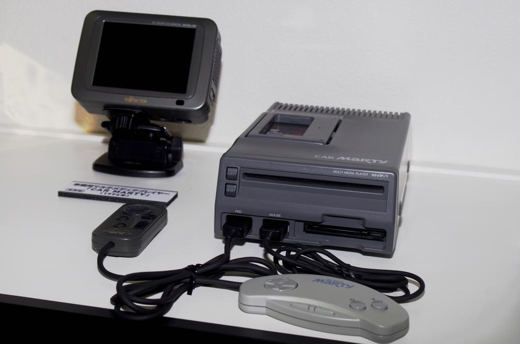 デンソーテン本社で見つけた歴史的カーAV機器とは？ 【CAR MONO図鑑