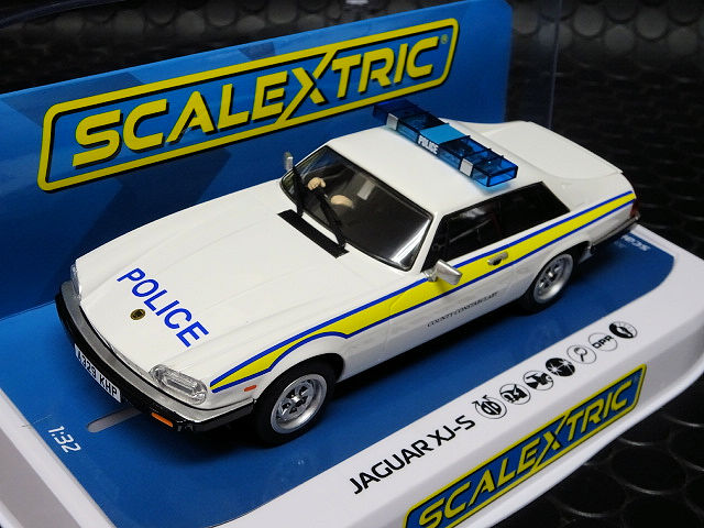 Scalextric 1/32 ｽﾛｯﾄｶｰ C4224 ◇Jaguar XJS ”Police Edition” 2021年