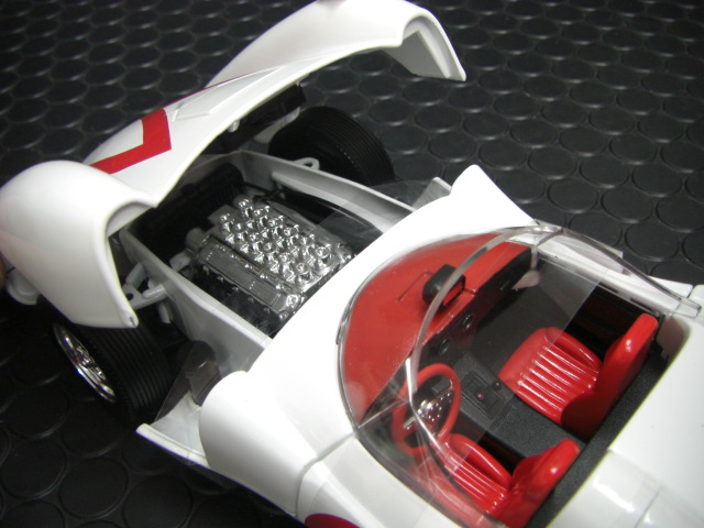 auto world 1/18 ﾀﾞｲｷｬｽﾄﾓﾃﾞﾙ ◇マッハGoGoGo 