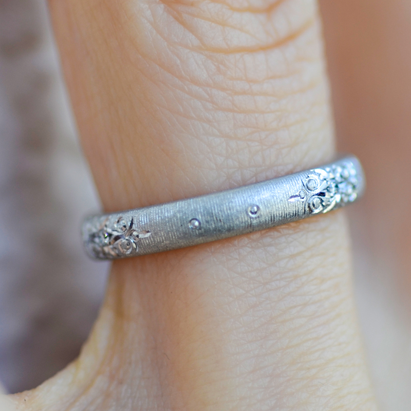 Pt900製ダイアモンド（ダイヤモンド）彫金フルエタニティリング