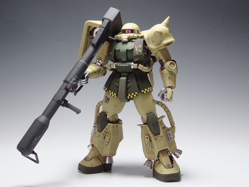 プレミアム完成品】バンダイ MG 1/100 MS-06R-1 ブレニフ・オグス専用