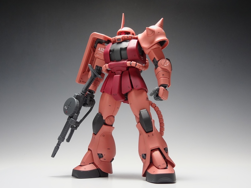 スタンダード完成品】バンダイ MG 1/100 シャア専用ザクII Ver.2.0