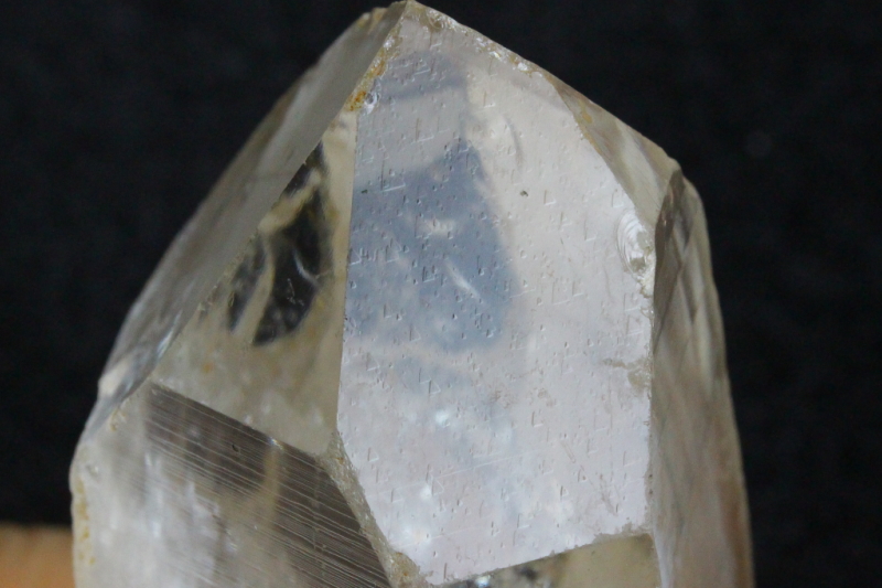 ダウ＆レコードキーパー！高波動ウラル産ゴールデンレムリアン水晶199g