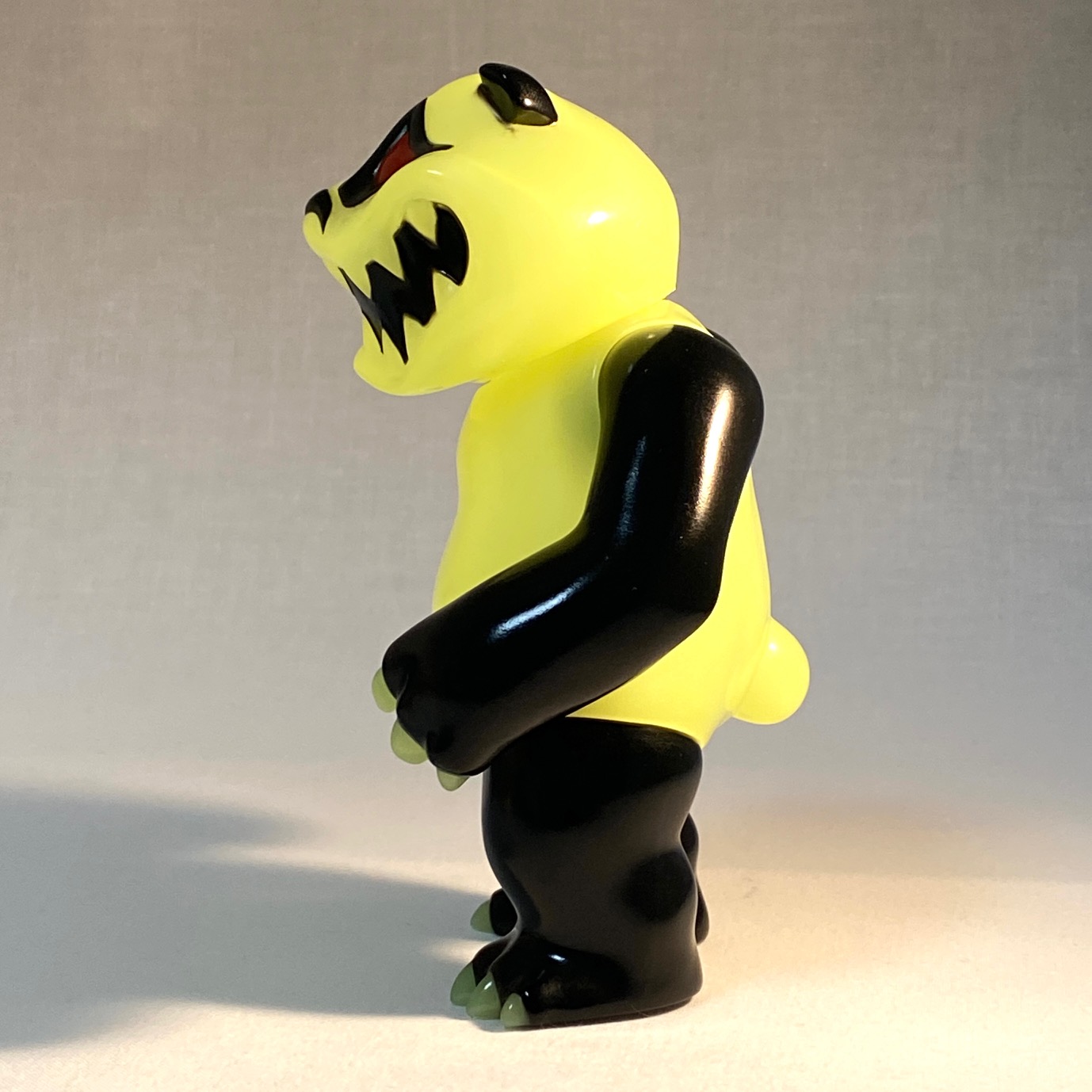 マッドパンダソフビフィギュア【Neon Yellow】 | MAD PANDA FACTORY