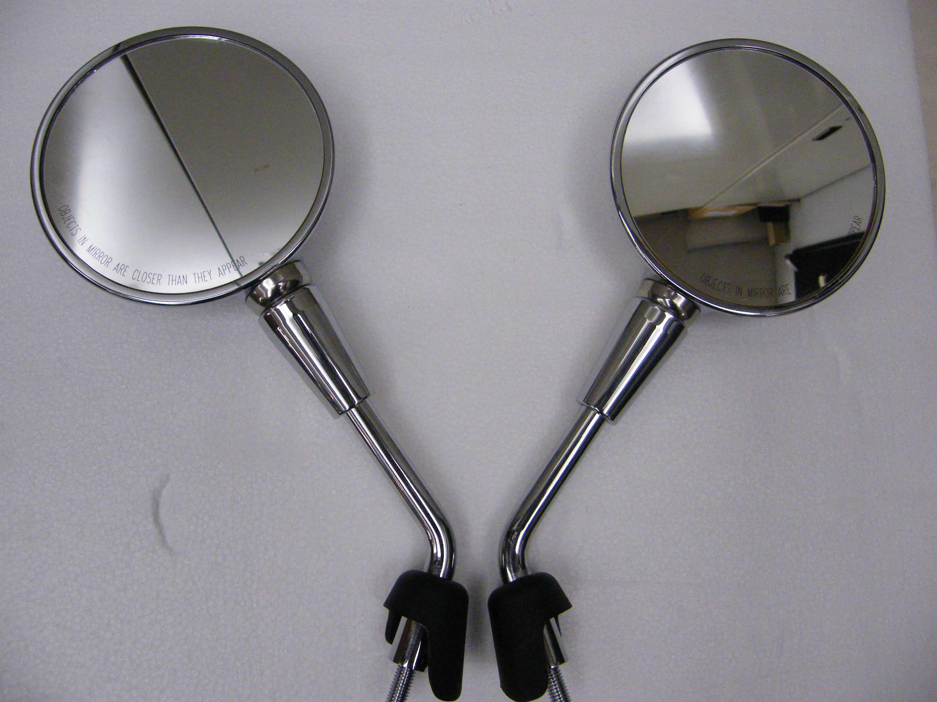 Vespa純正 ショートミラー | Vespa（ベスパ）の事なら SCSウェブストア