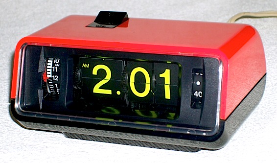 シチズン パタパタクロック（レッド） 昭和40年代後半〜50年代前半