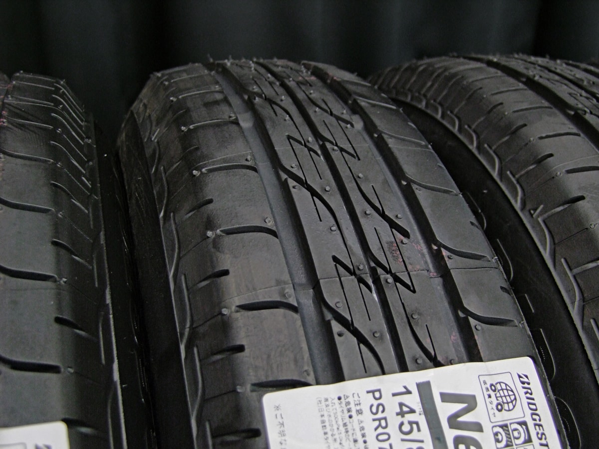 BRIDGESTONE (ブリヂストン) NEXTRY (ネクストリー) 145/80R13 新品