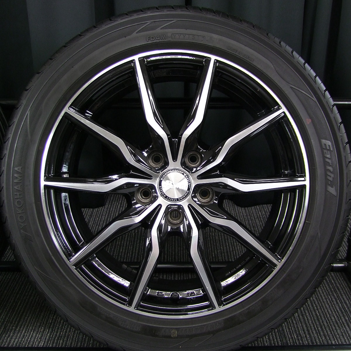 BIGWAY (ビッグウエイ) B-WIN (ビーウィン) KRX 17×7J(+38)PCD114.3-5H