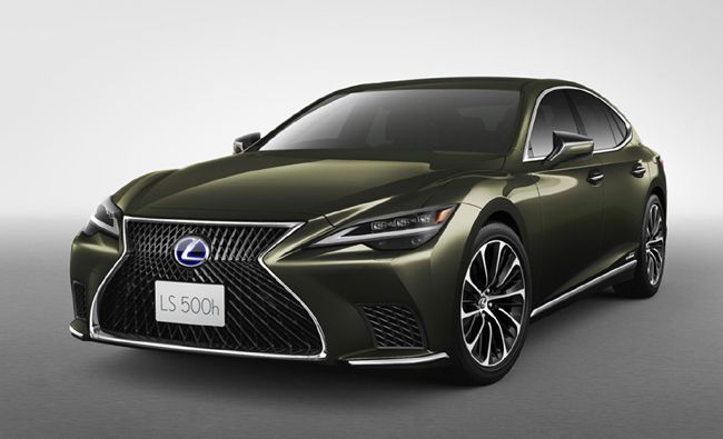 ゴルフの松山英樹選手のメジャー初制覇を記念したレクサスLS／LC／RXの