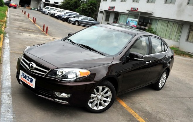 Chengdu Auto Show: SouEast V5 Lingzhi hits the China auto market