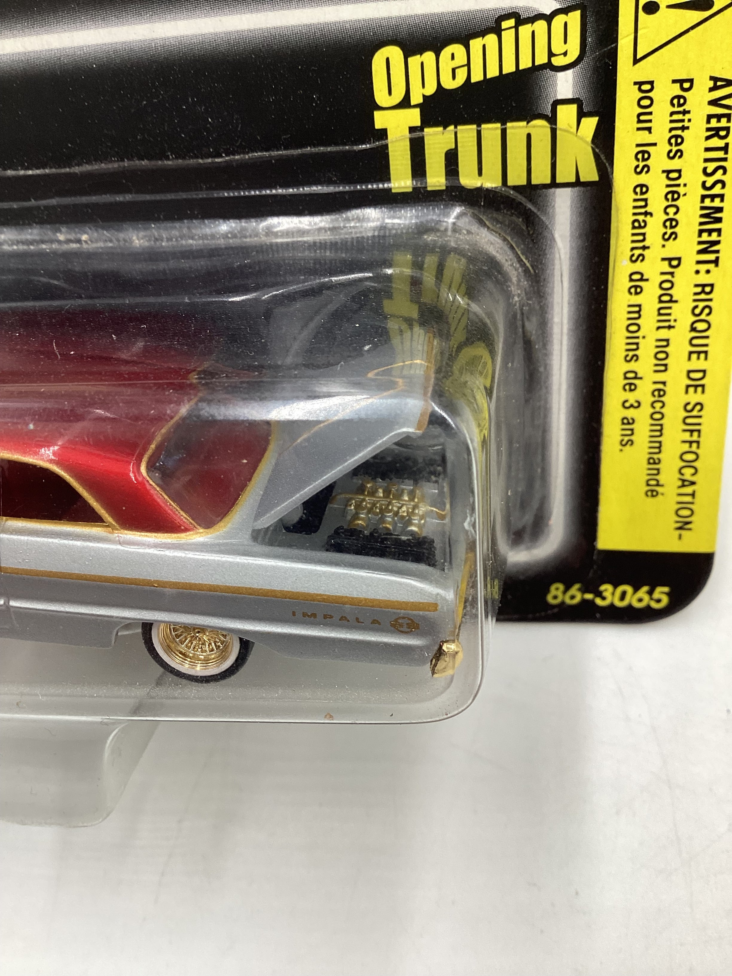 Revell 2004 Lowrider Magazine VHTF 64 Chevy Impala with protector