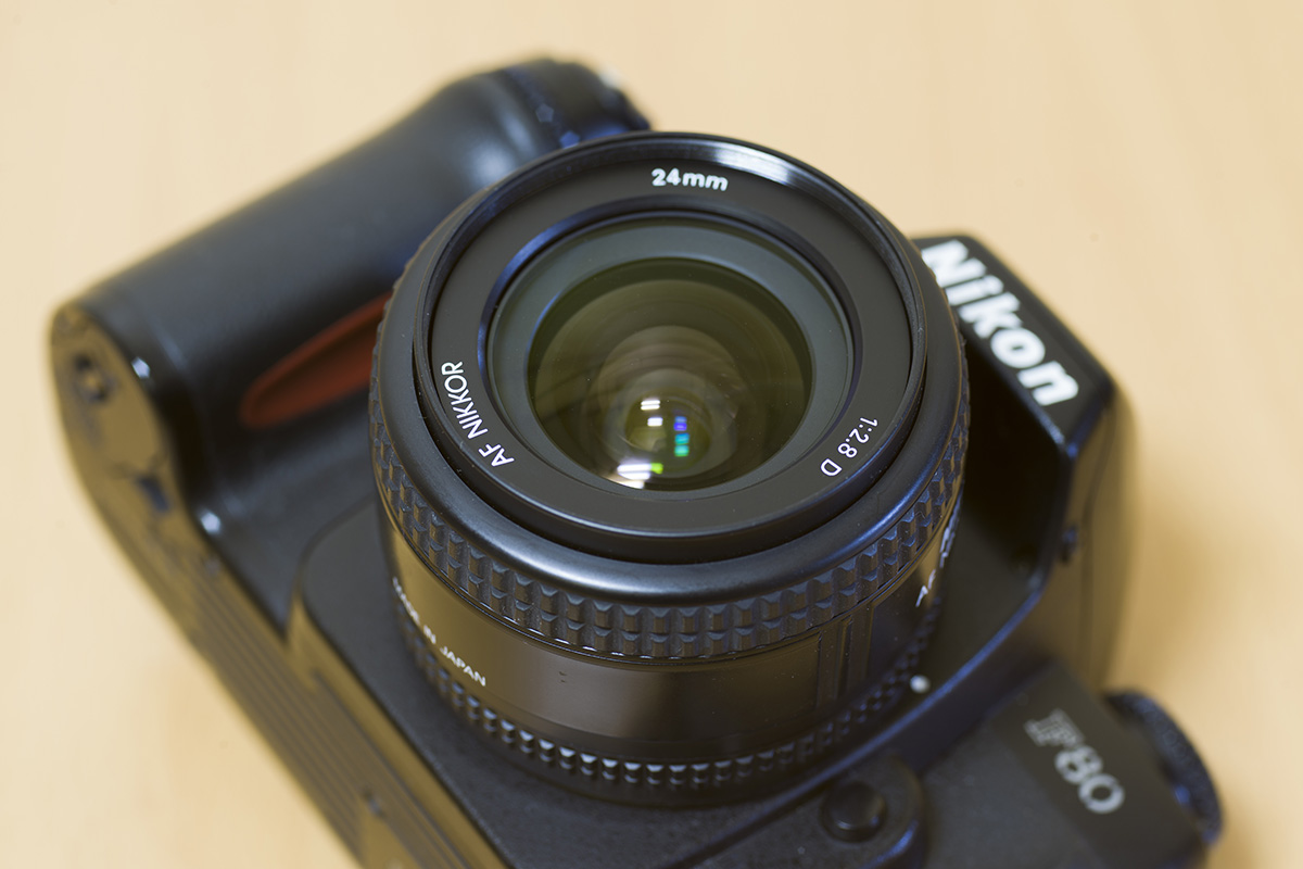 ニコンAI AF Nikkor 24mm f/2.8Dレンズを使った感想と作例 - カメラを