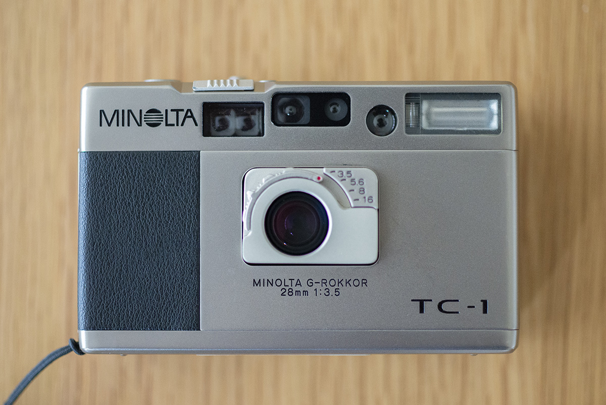 高級コンパクトカメラのミノルタTC-1のレビューと作例を紹介 - カメラ