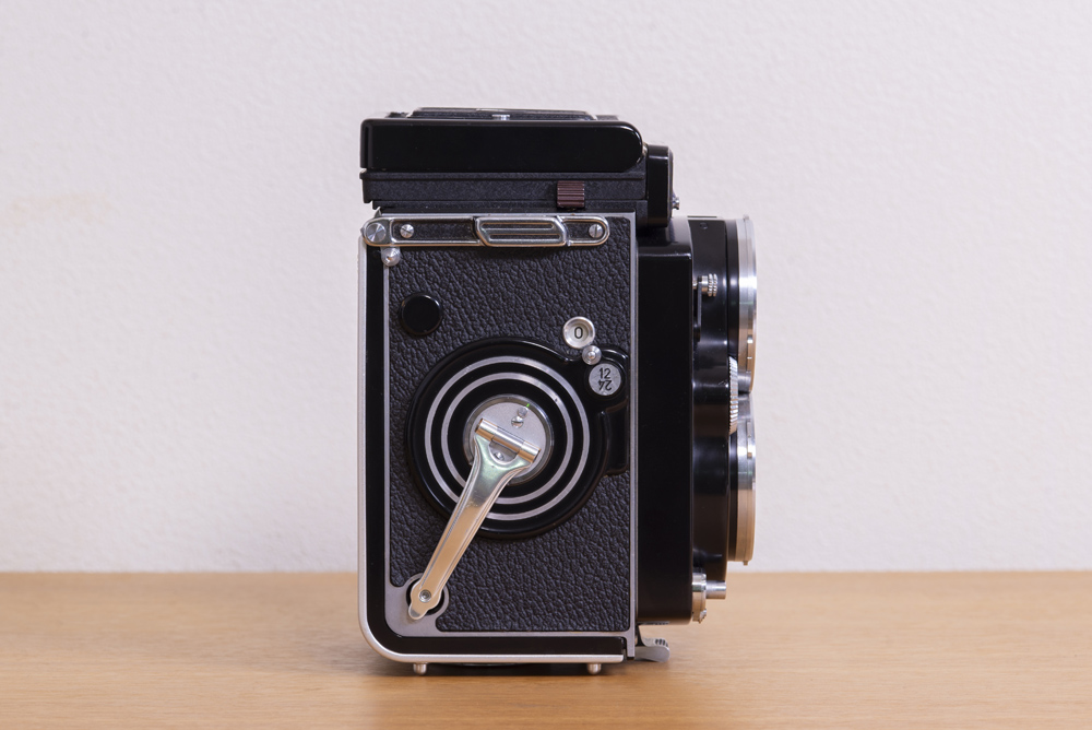 二眼レフの頂点ローライフレックス 2.8Fプラナーの使い方と作例