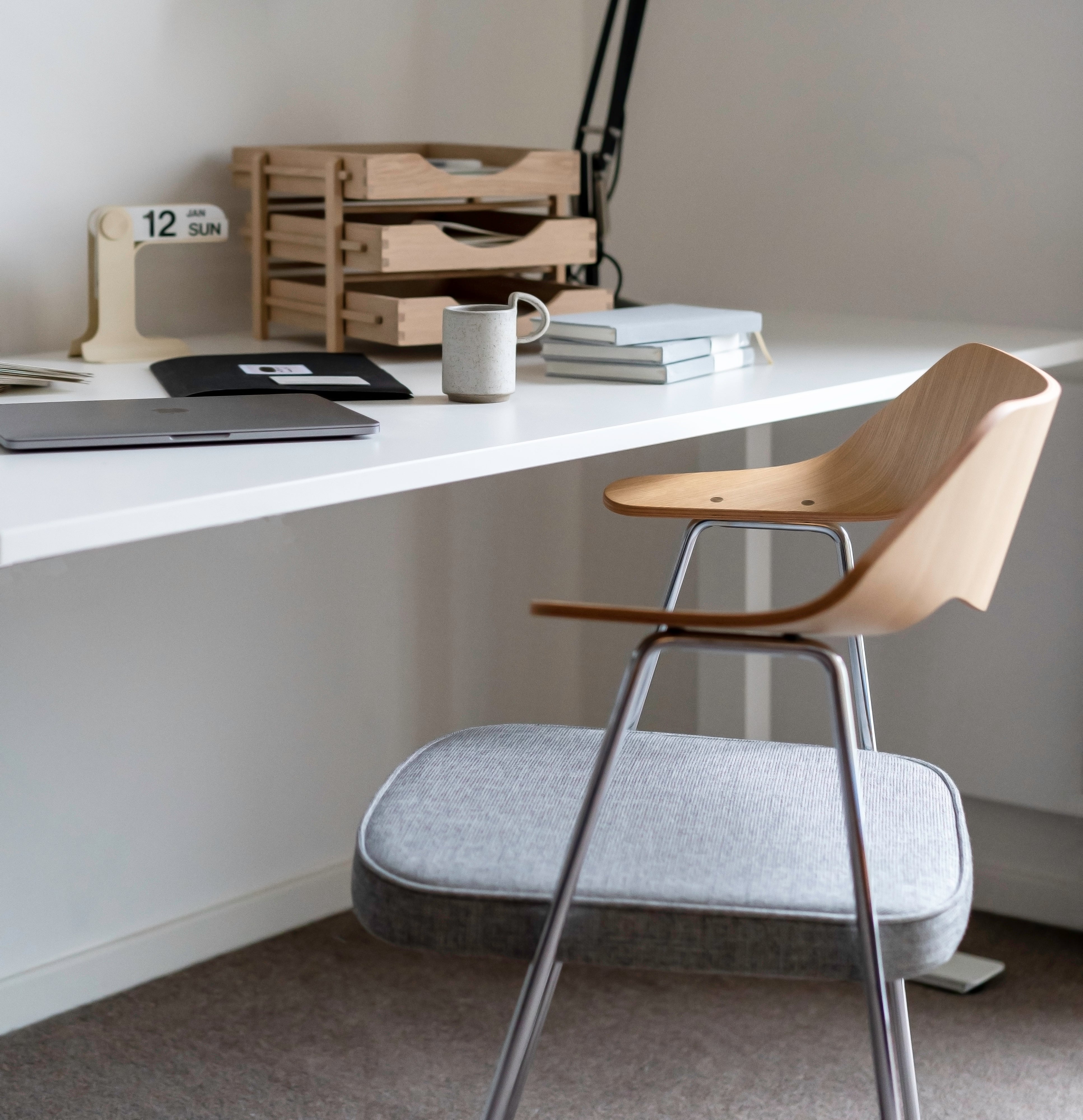 675 Chair | Robin Day Chair | Buy Online at Case Furniture