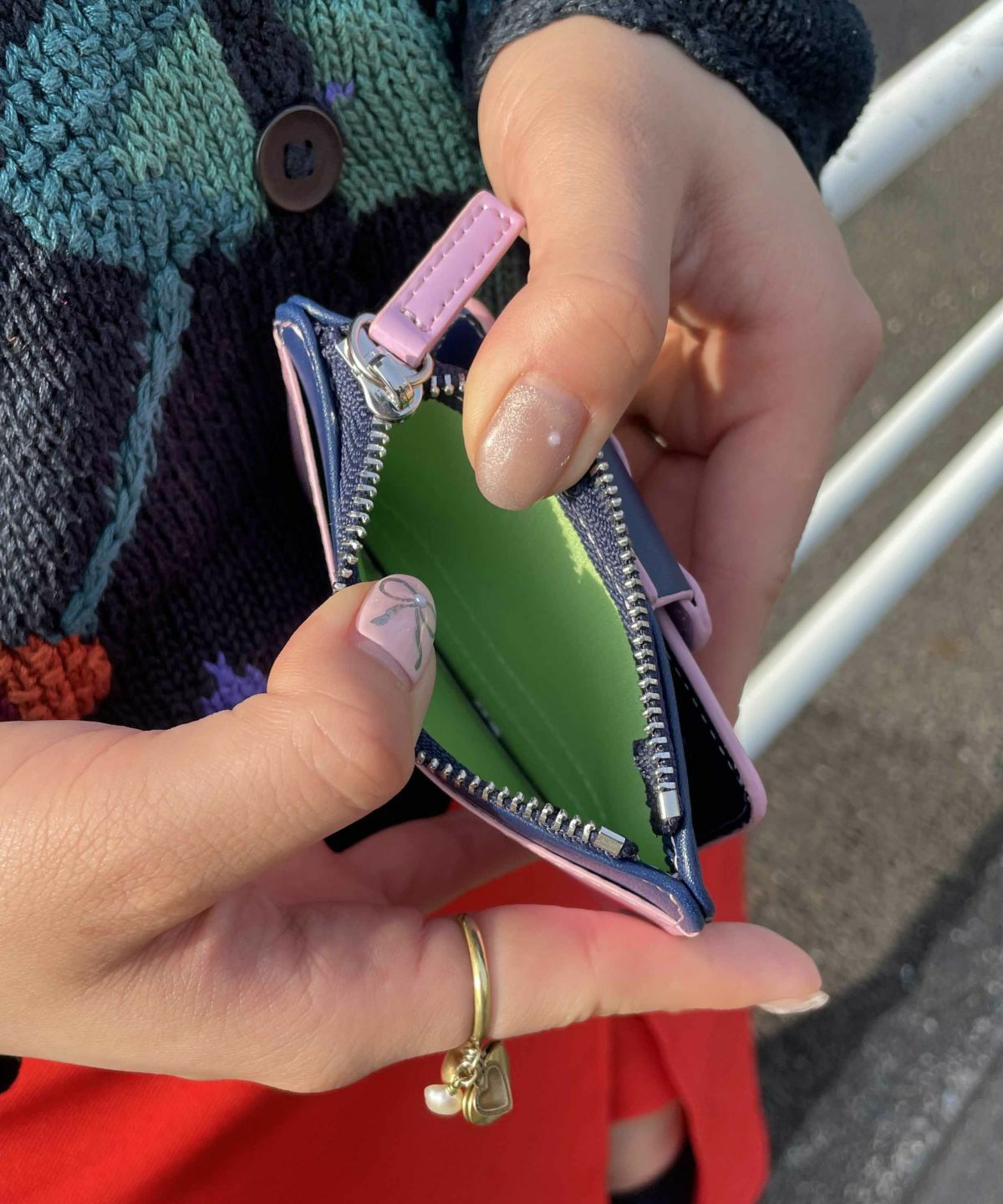 Casselini(キャセリーニ)ハートモチーフマルチカードケース