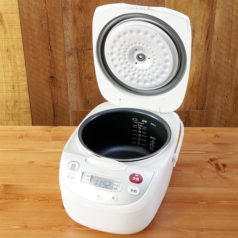 タイガー（TIGER） マイコン炊飯器 炊きたて 5.5合炊き ホワイトJBH