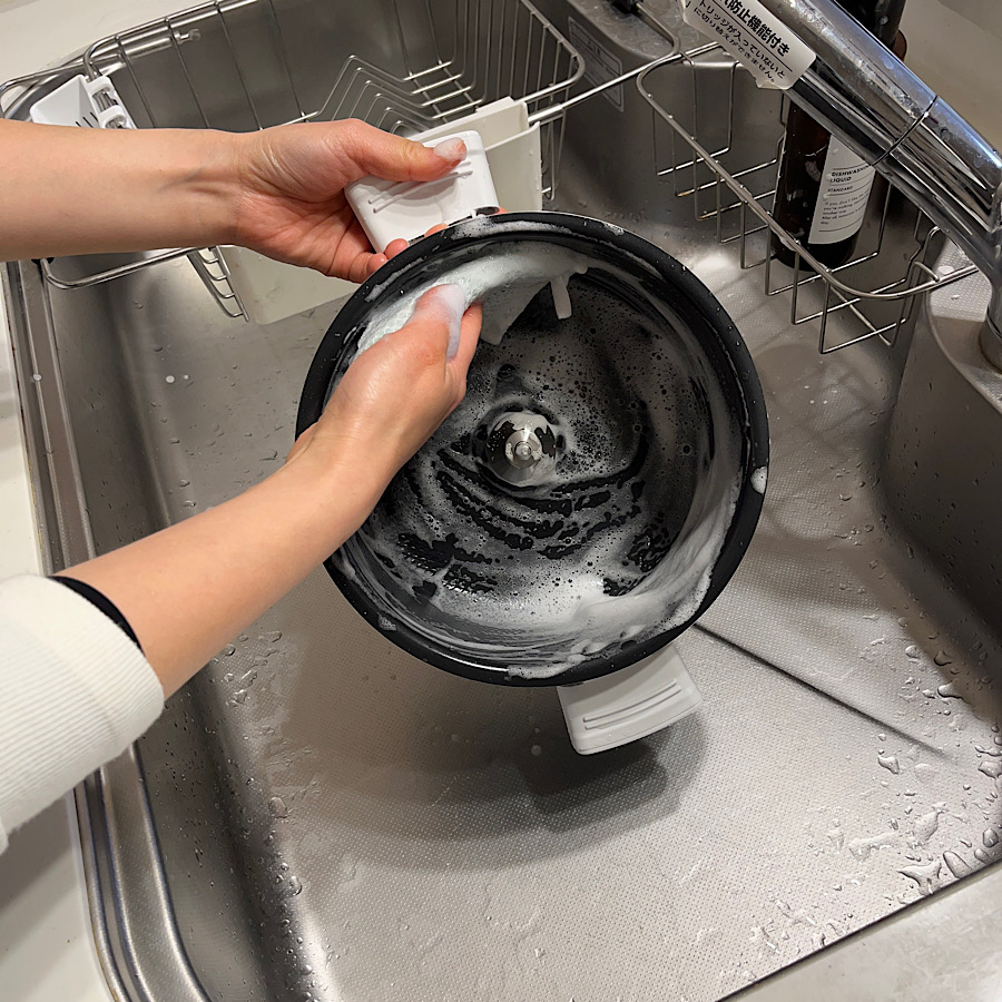 ティファール ラクラクッカープロ自動調理鍋（圧力機能付き） ホワイト