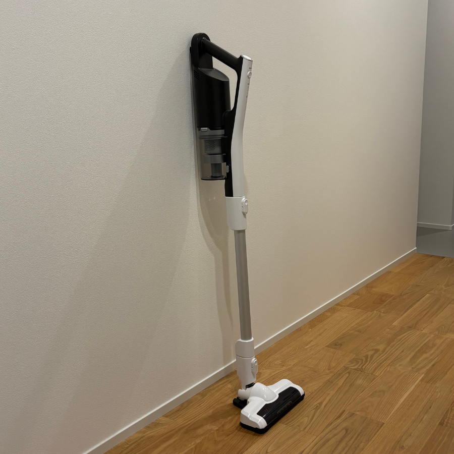 TOSHIBA（東芝） VC-CL20-W 軽量スリムコードレスサイクロンクリーナー