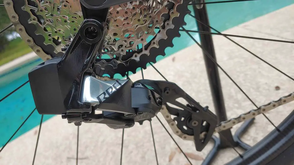 SRAM XPLR Groupset Review: 1x Specific for Gravel Cycling - Gravel