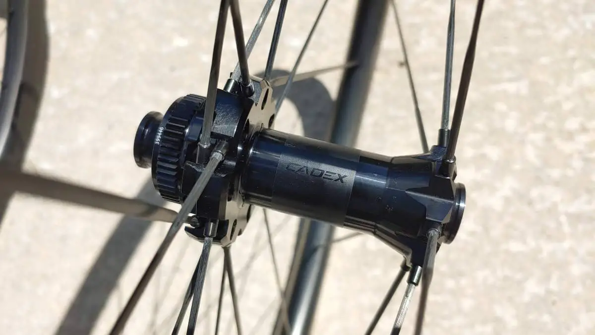 $3,000 CADEX AR 35 DISC Tubeless Wheelset Review - Gravel Cyclist