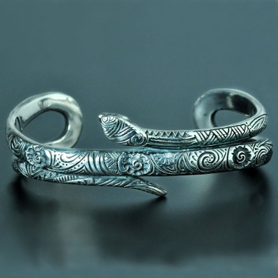Borneo Snake Bangle RD25