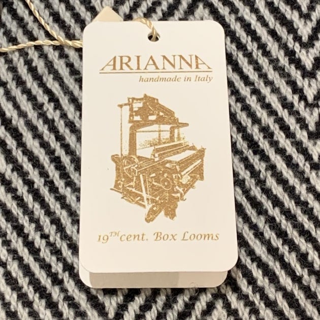 ふわふわマフラー＜ARIANNA＞｜ビームスF／インターナショナル