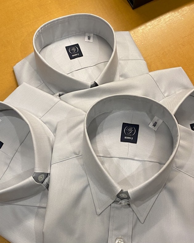 BEAMS F〉待望の追加。グレータブカラーシャツ。｜ビームス ライフ