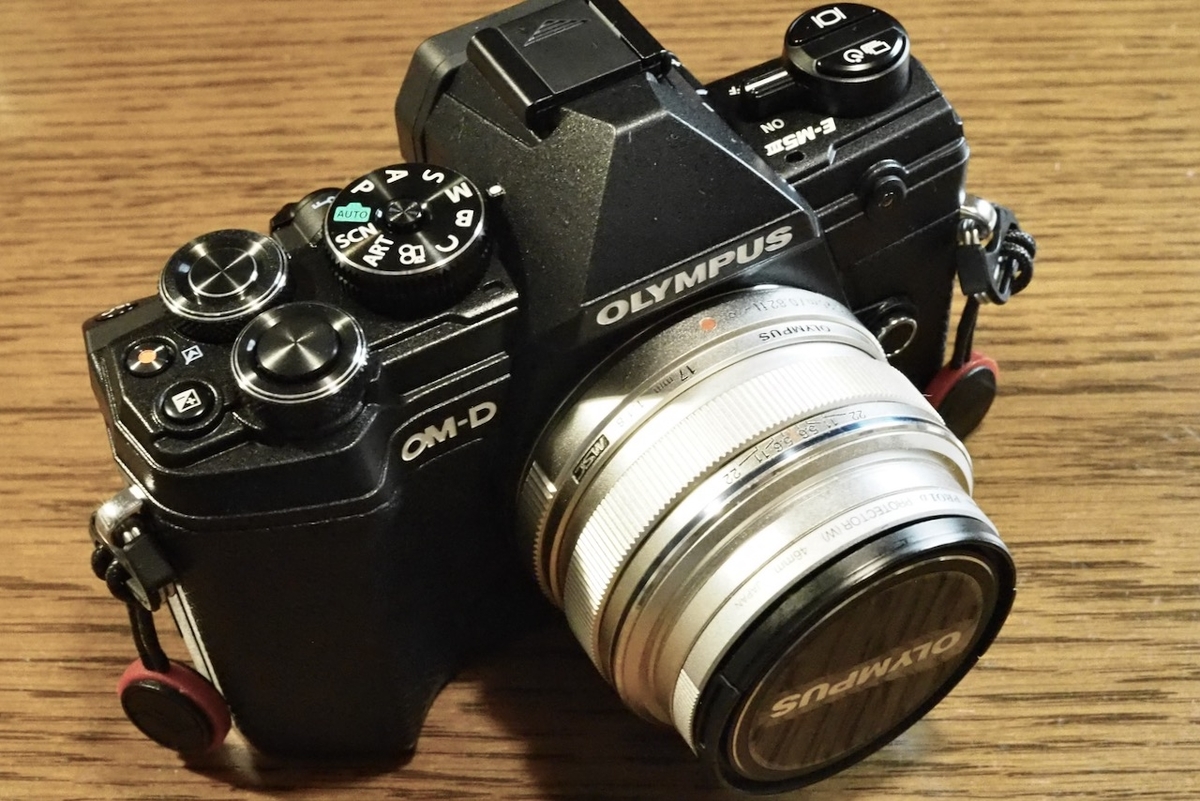 Olympus OM-D E-M5 Mark III - マイクロ・フォーサーズ 2代目