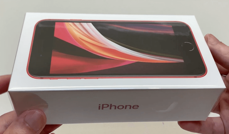 開封レビュー】iPhone SE2 レッド（赤）を購入してみた！付属品も紹介
