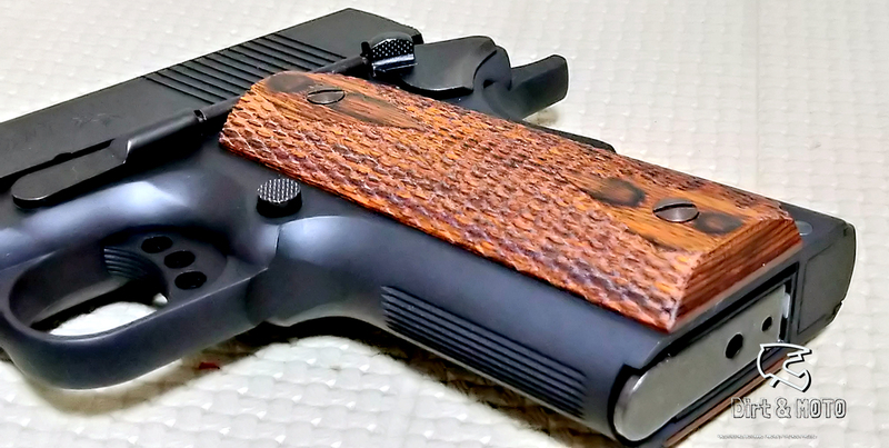 ❏今更だけど、コルト ニュー エージェント 実物木製グリップ付