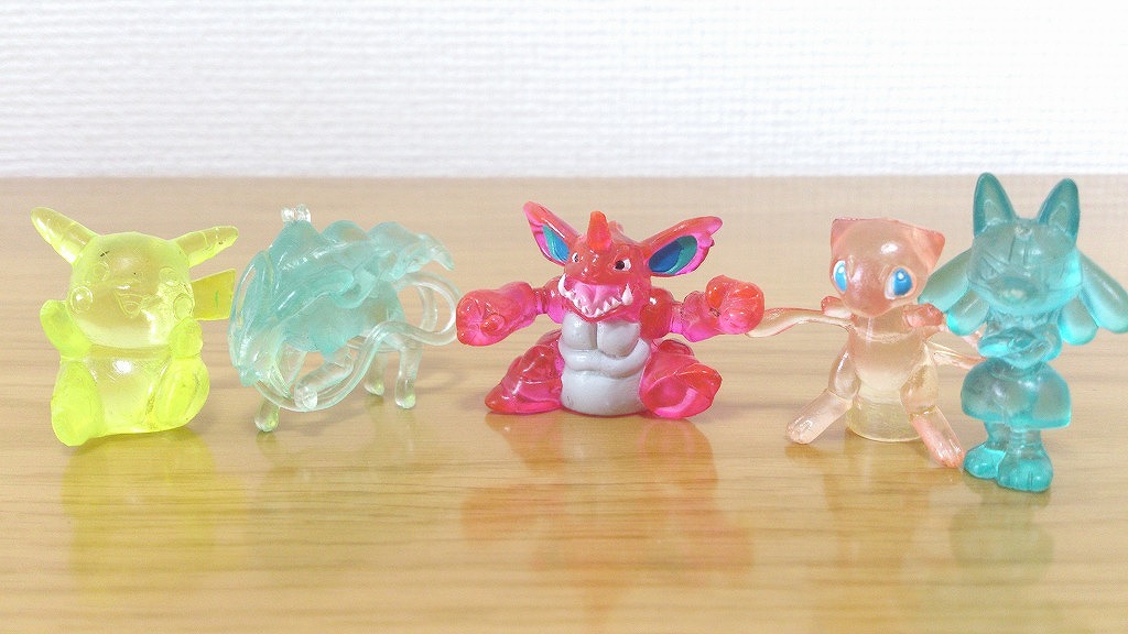 モンコレクリアVer.とか - お菓子食べながらポケモンと寝たい