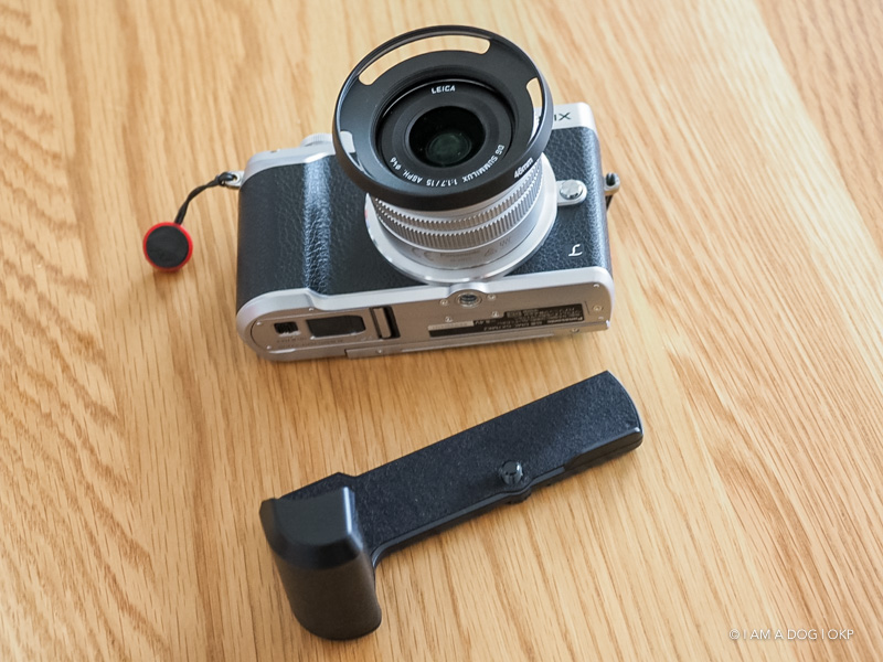 LUMIX GX7 Mark II＆IIIのホールド性を大きく高めてくれるハンド