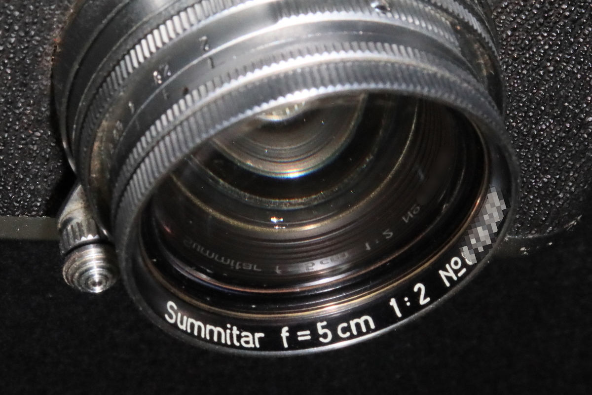 Leica Summitar 5cm F2 - OptoEleMechの日記