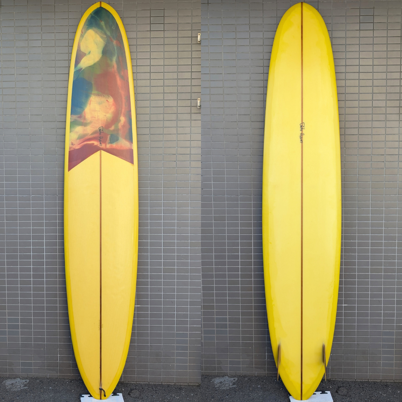 新たなサーフィンへ女性のステップアップボード”アンヒンジド”、8ft台