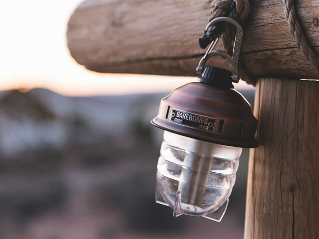 レビュー】ベアボーンズ(BAREBONES) ビーコンライトLEDを使ってみた