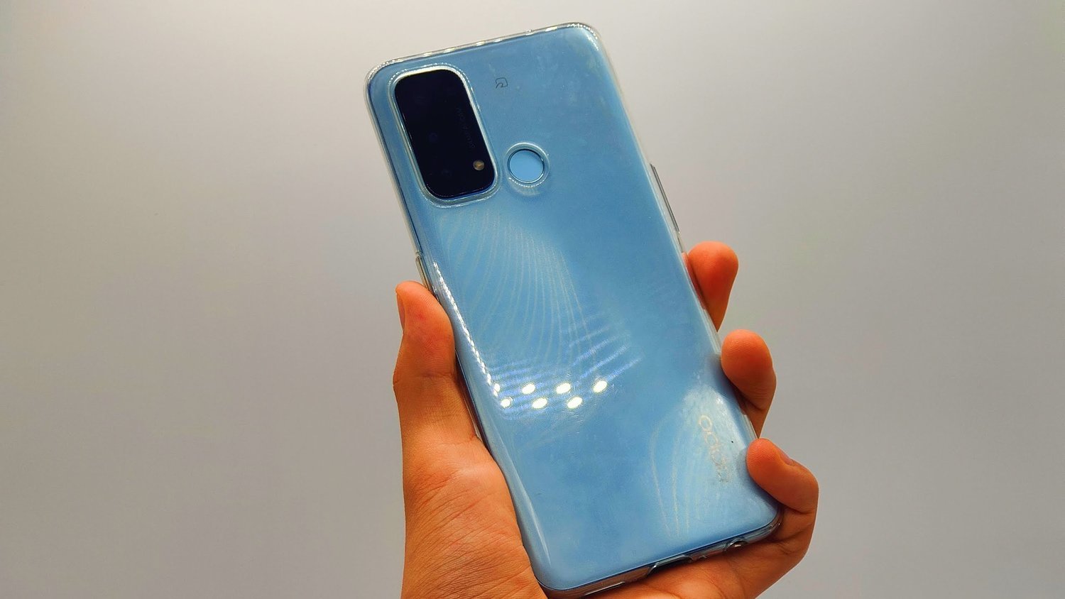 OPPO Japan 付属のクリアケース同梱廃止を検討か - OPPOラボ