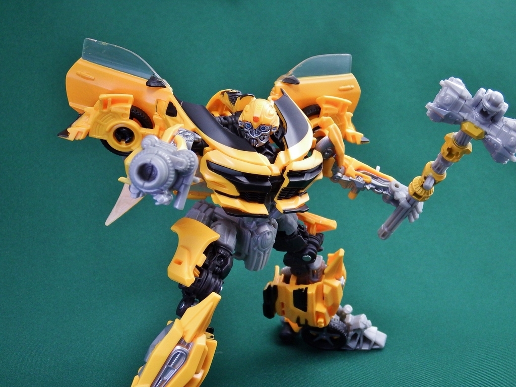 MB-18 ウォーハンマーバンブルビー - 多々買いは数だよ兄者