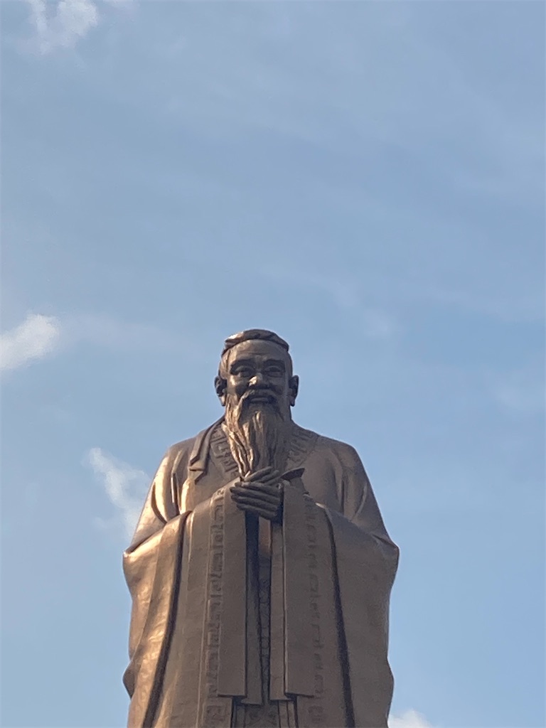 中国4日目-②】孔子先生が生まれた曲阜へ！生まれた時から偉人
