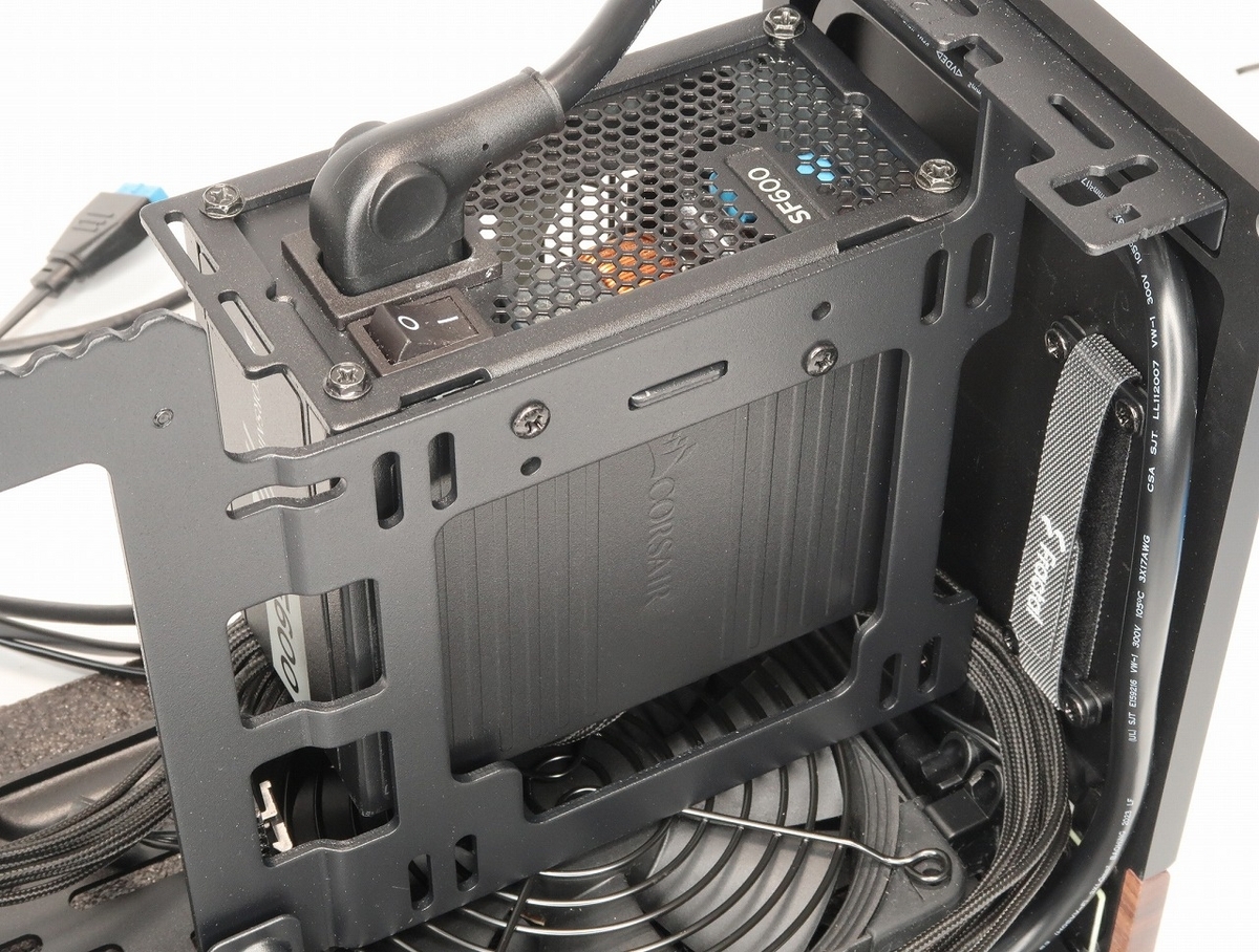 ゲーム要素皆無！】Fractal Design社 小型PCケース「Terra」をレビュー