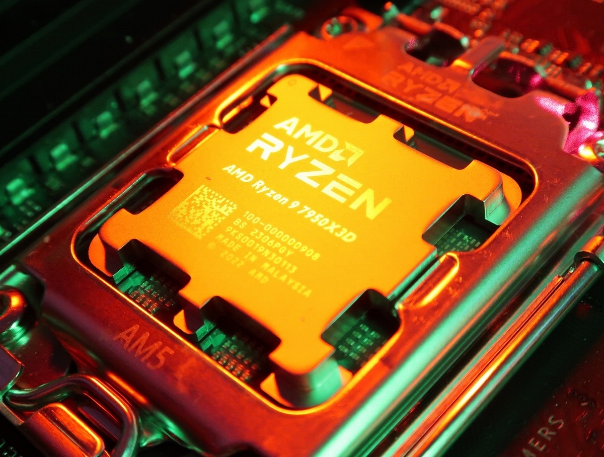 万能スイッチヒッター】AMD社ゲーム専用CPU「Ryzen 9 7950X3D」を