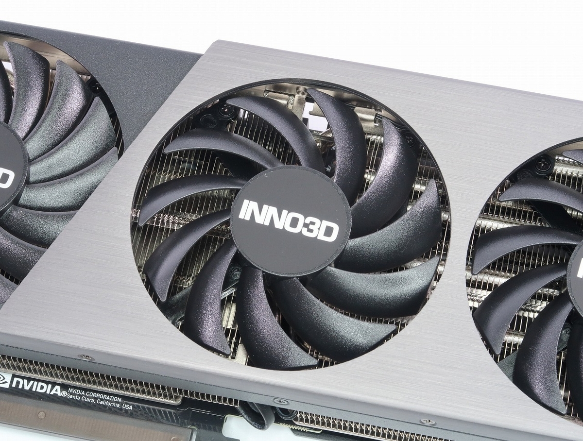 小さいは正義！】ELSA社「GeForce RTX 4070 Ti ERAZOR X」をレビュー